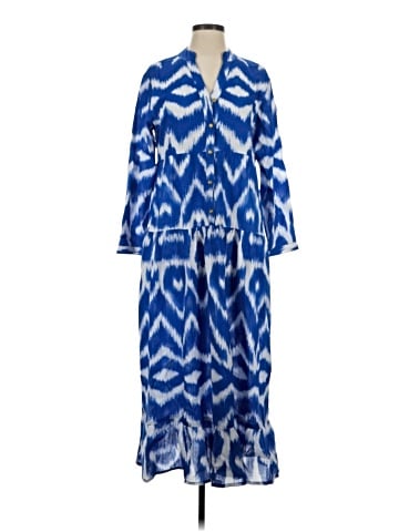 Liza Byrd Casual Dress (view 1)