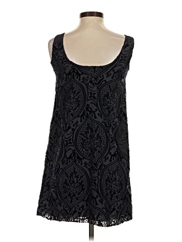 Ann Taylor LOFT Outlet Cocktail Dress (view 2)