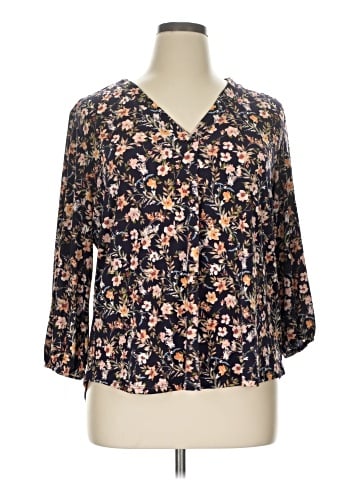 TWO by Vince Camuto 3/4 Sleeve Blouse (view 1)