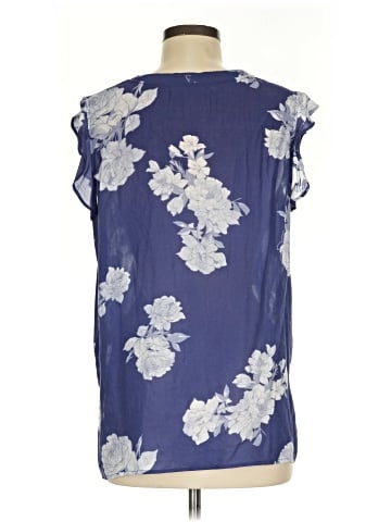 Cloth & Stone Sleeveless Blouse (view 2)
