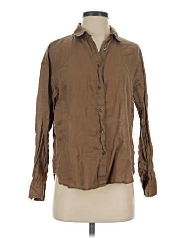 Uniqlo Long Sleeve Button-Down Shirt (view 1)