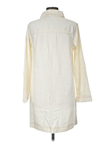 Old Navy Casual Dress (view 2)