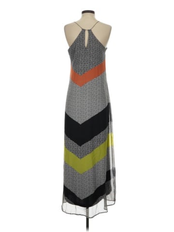 Old Navy Casual Dress (view 2)