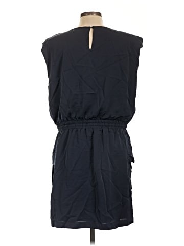 Skies Are Blue Casual Dress (view 2)
