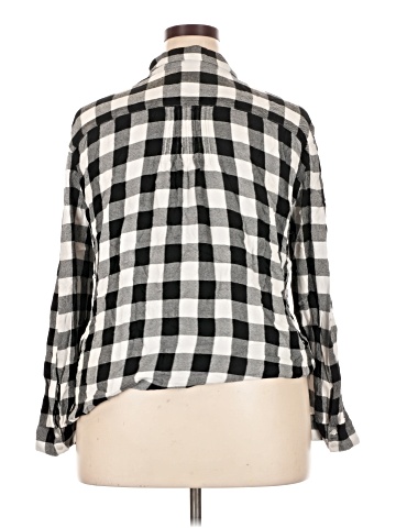 Caslon Long Sleeve Button-Down Shirt (view 2)