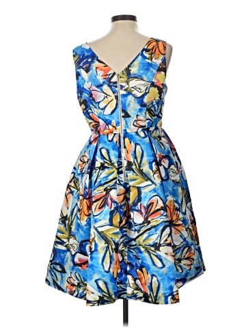Gracia Cocktail Dress (view 2)
