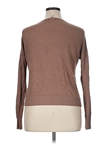 T Tahari Long Sleeve T-Shirt (view 2)