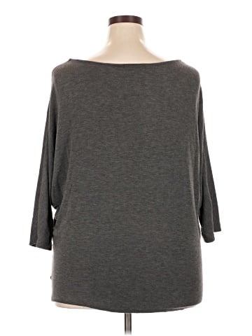 Laila Jayde 3/4 Sleeve T-Shirt (view 2)