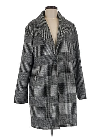 Matty M Coat (view 1)
