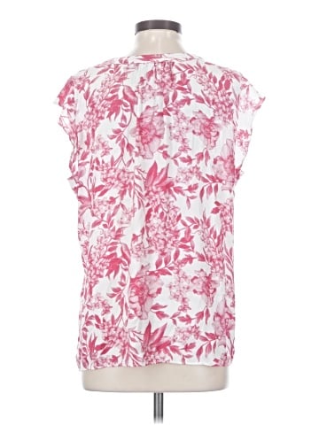 Cupcakes & Cashmere Short Sleeve Blouse (view 2)