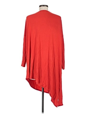 New York & Company 3/4 Sleeve T-Shirt (view 2)