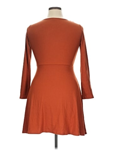 Derek Heart 3/4 Sleeve Top (view 2)