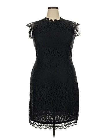Xhilaration Cocktail Dress (view 1)
