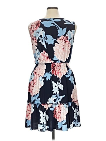 En Focus Casual Dress (view 2)