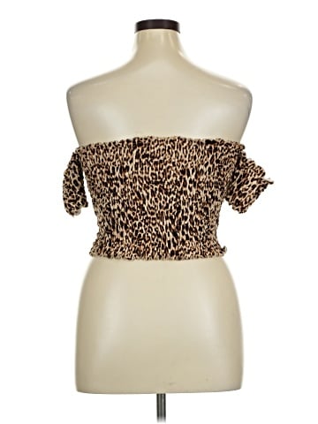 Sweet Rain Short Sleeve Top (view 2)