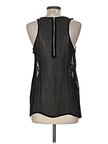 Romeo & Juliet Couture Sleeveless Blouse (view 2)