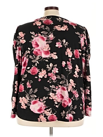 Maurices 3/4 Sleeve T-Shirt (view 2)