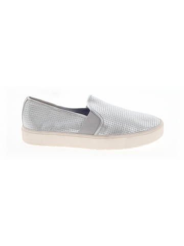 Vince. Sneakers (view 1)