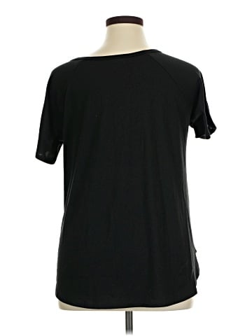 Hiatus Short Sleeve Top (view 2)