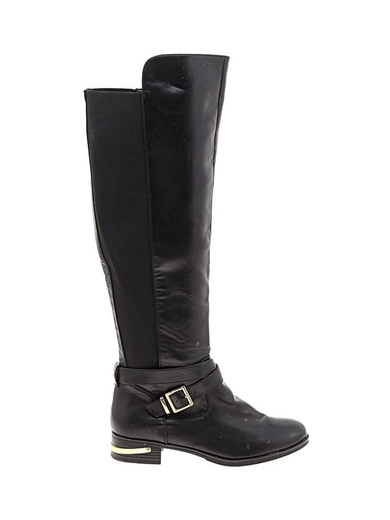 Pre-owned Shoedazzle Boots In Black