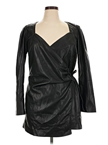 House of Harlow 1960 Cocktail Dress (view 1)