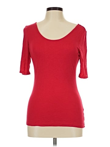 Hot Kiss Short Sleeve Top (view 1)