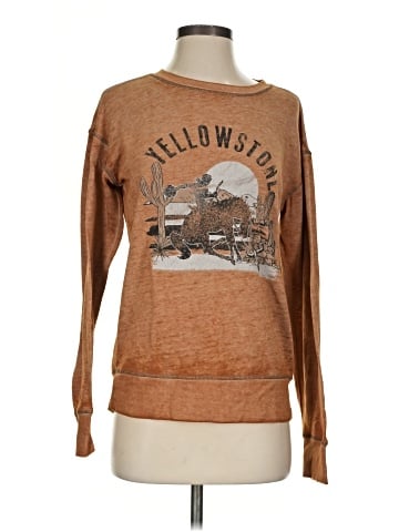 Maurices Long Sleeve T-Shirt (view 1)