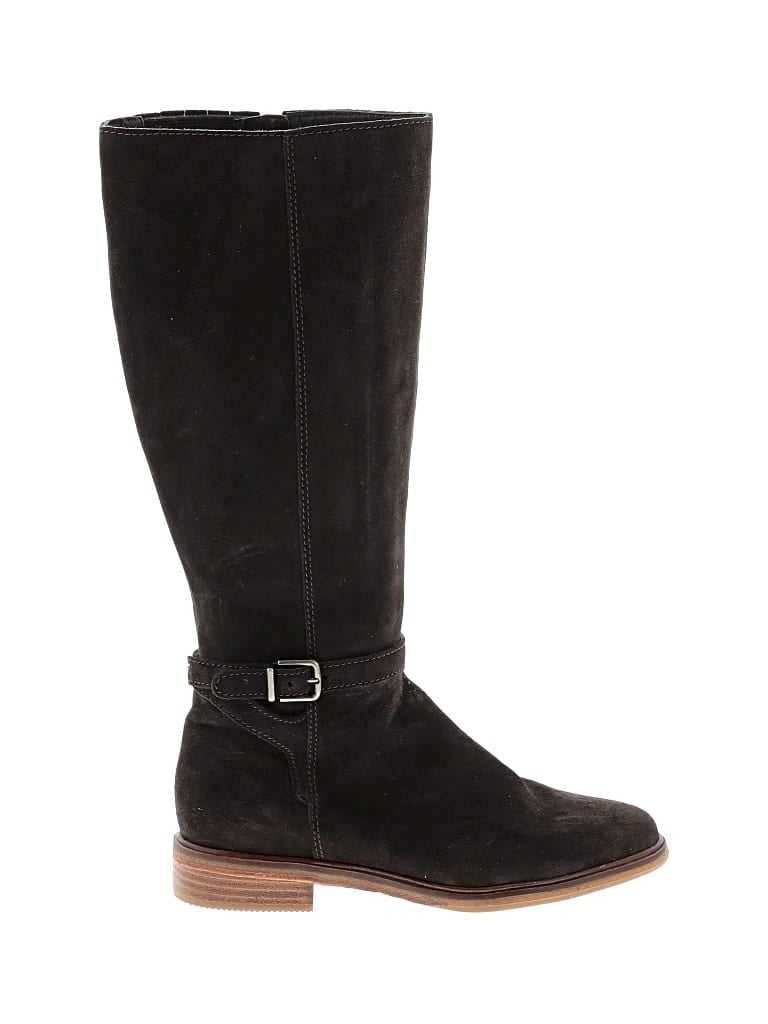 Pre-owned Clarks Boots In Black