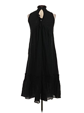Urban Outfitters Casual Dress (view 2)