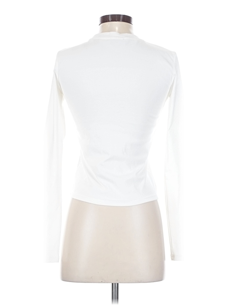 Pre-owned Edikted Long Sleeve Turtleneck In Ivory