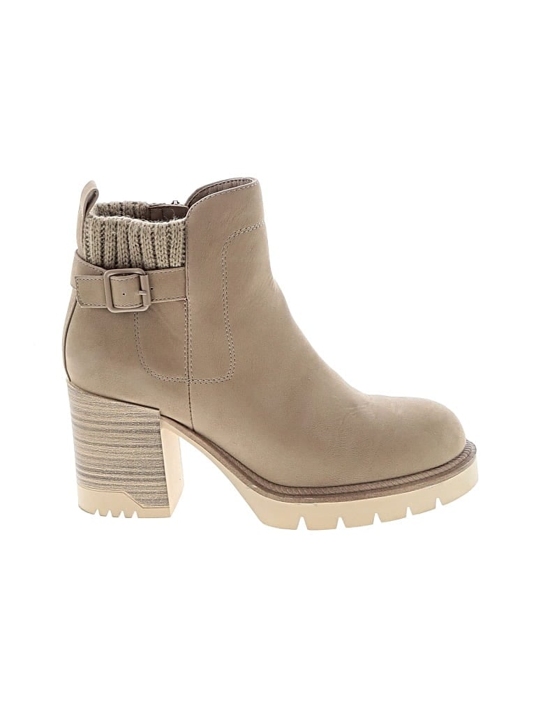 Pre-owned Altar'd State Ankle Boots In Tan