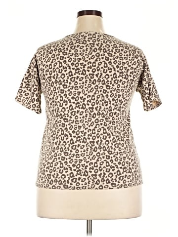 Reborn J Short Sleeve T-Shirt (view 2)