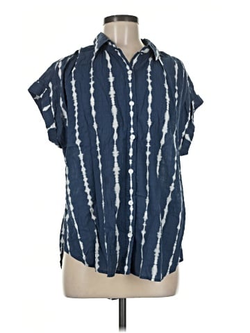 a.n.a. A New Approach Short Sleeve Blouse (view 1)
