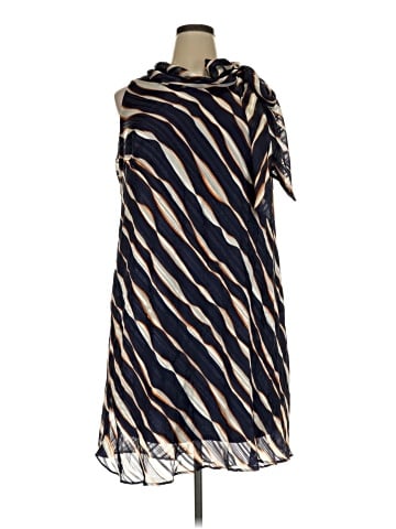 Signature by Robbie Bee Casual Dress (view 1)
