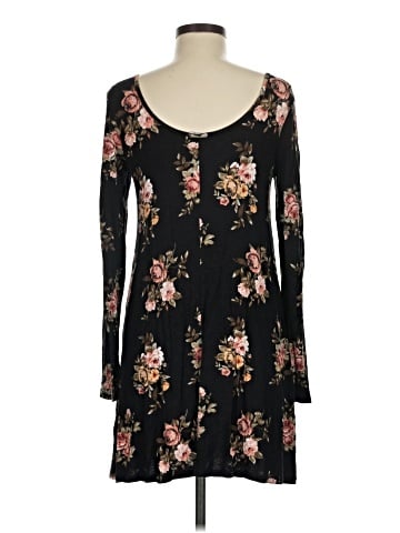 Forever 21 Casual Dress (view 2)