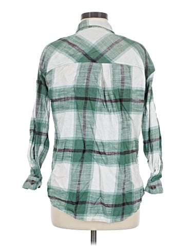 Maurices Long Sleeve Button-Down Shirt (view 2)
