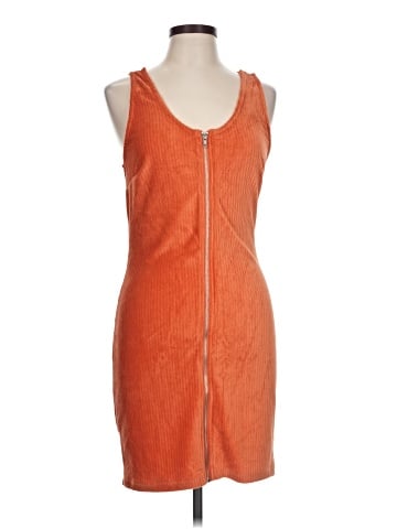 No Boundaries Casual Dress (view 1)