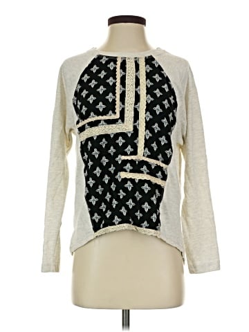 Comme Toi Pullover Sweater (view 1)