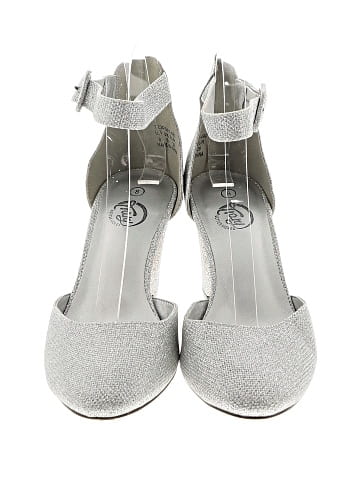 Trary Heels (view 2)
