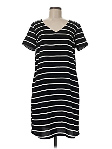Apt. 9 Casual Dress (view 1)