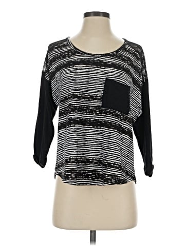 Hot Kiss 3/4 Sleeve T-Shirt (view 1)