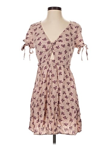 American Eagle Outfitters Casual Dress (view 1)
