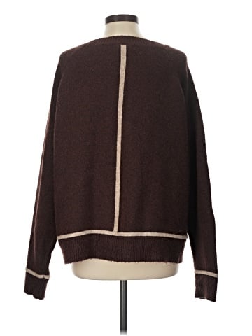Tea n Rose Pullover Sweater (view 2)