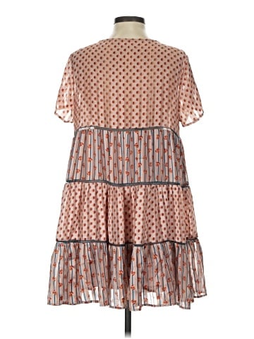 Urban Outfitters Casual Dress (view 2)