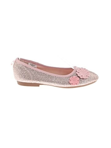 OshKosh B'gosh Flats (view 1)