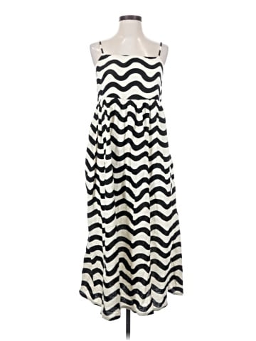 Hanna Andersson Casual Dress (view 1)