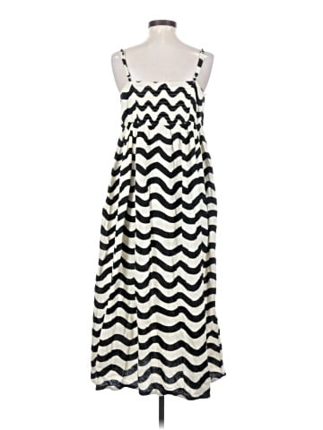 Hanna Andersson Casual Dress (view 2)