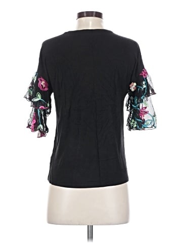 Kim & Cami Short Sleeve Top (view 2)