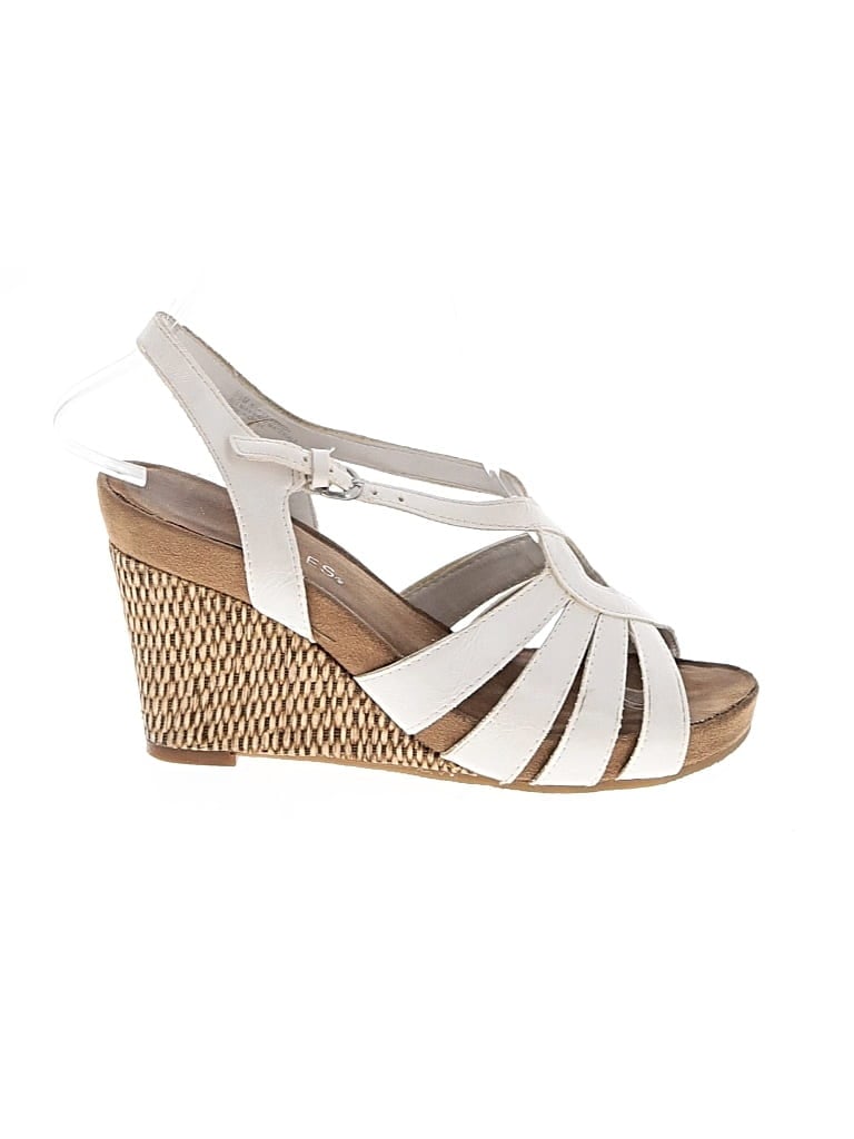 Pre-owned Aerosoles Wedges In White