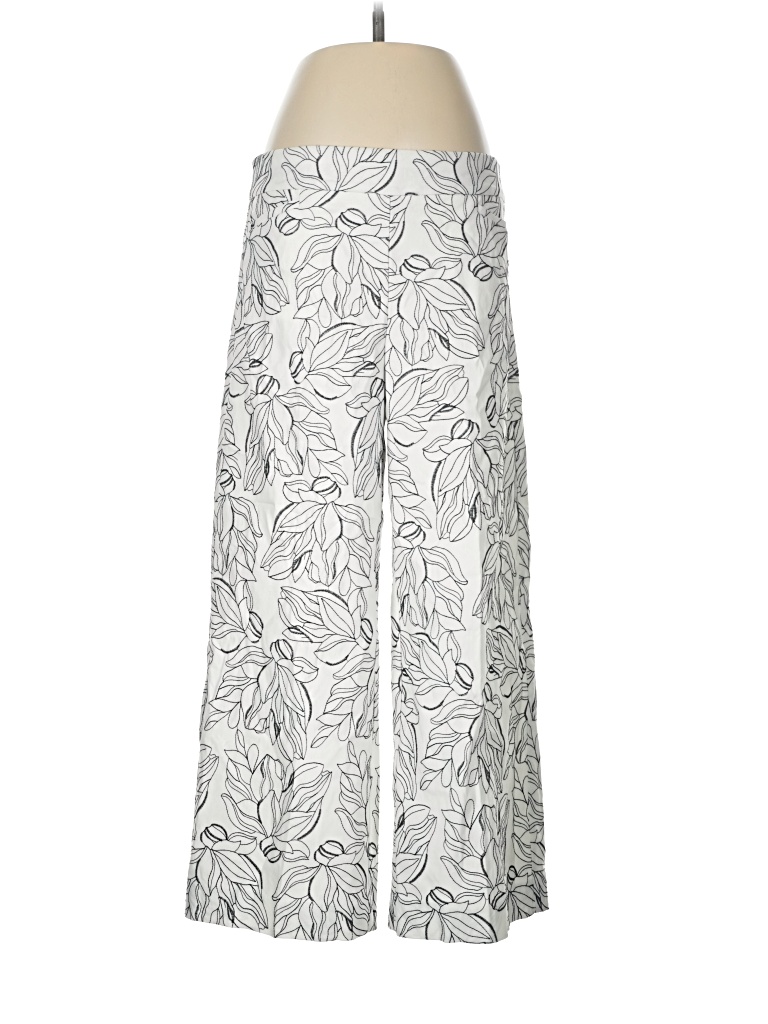 Pre-owned Chico's Casual Pants In Silver